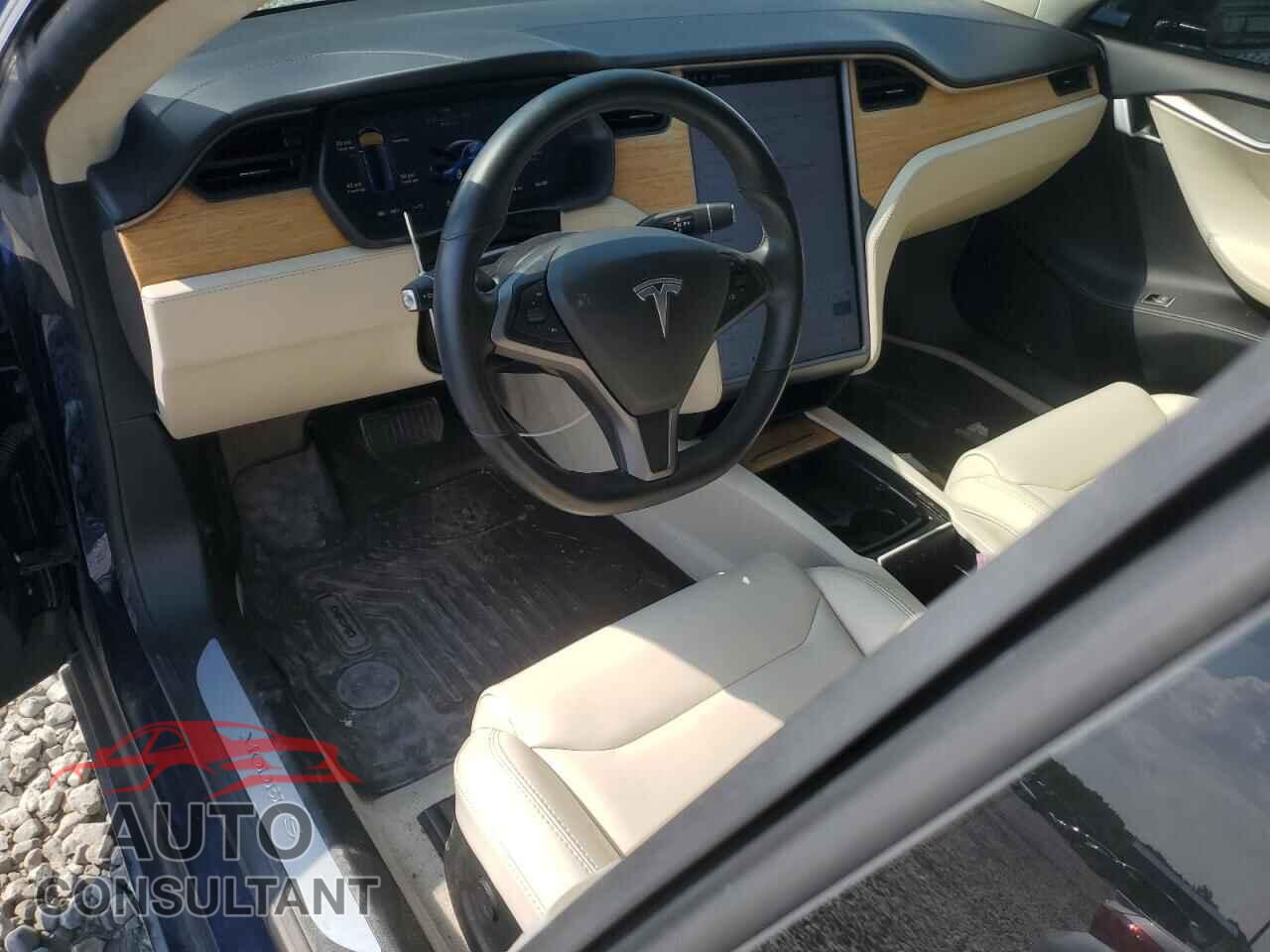 TESLA MODEL S 2018 - 5YJSA1E25JF295847