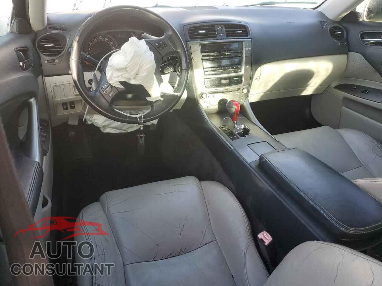 LEXUS IS 2010 - JTHBF5C28A5117085