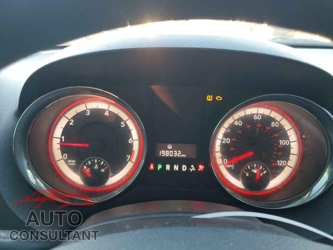 DODGE CARAVAN 2013 - 2C4RDGCG0DR719192