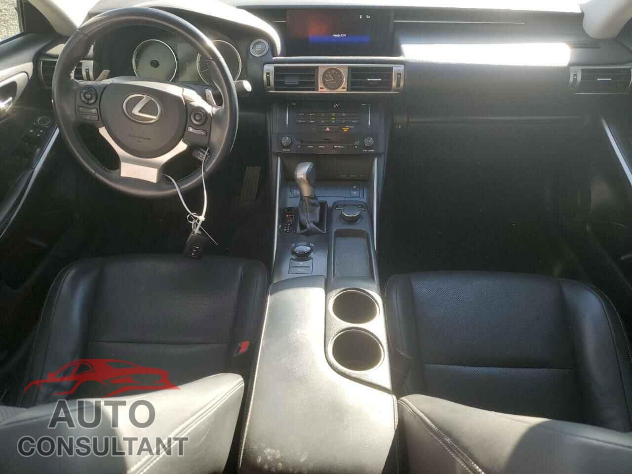 LEXUS IS 2014 - JTHCF1D26E5014569