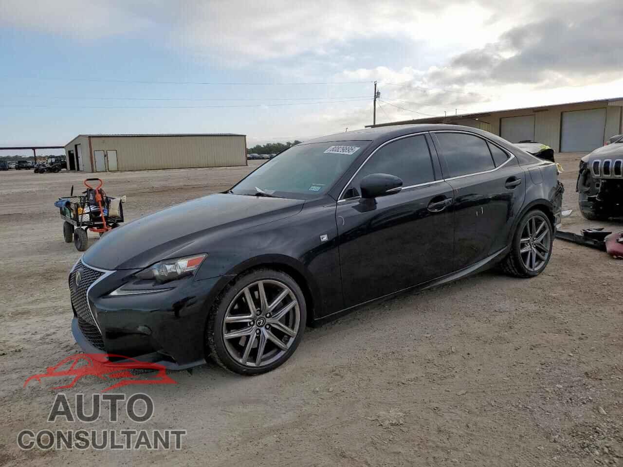 LEXUS IS 2014 - JTHBE1D24E5013595