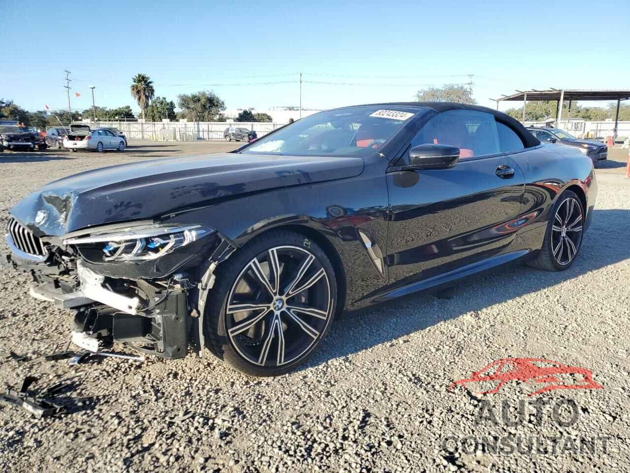 BMW 8 SERIES 2022 - WBADZ2C09NCK14678