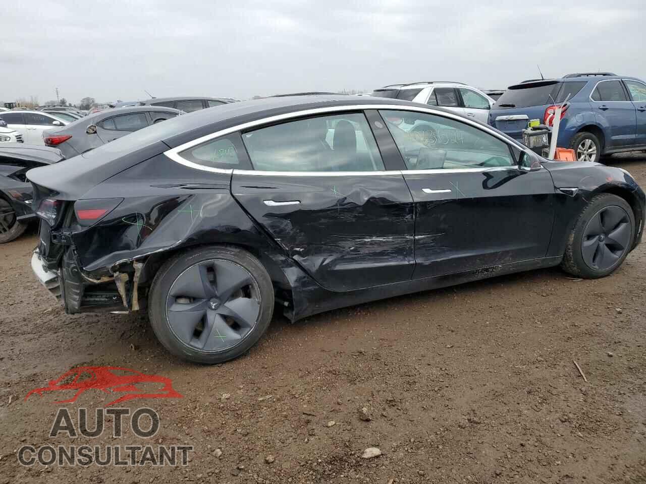 TESLA MODEL 3 2020 - 5YJ3E1EBXLF635134