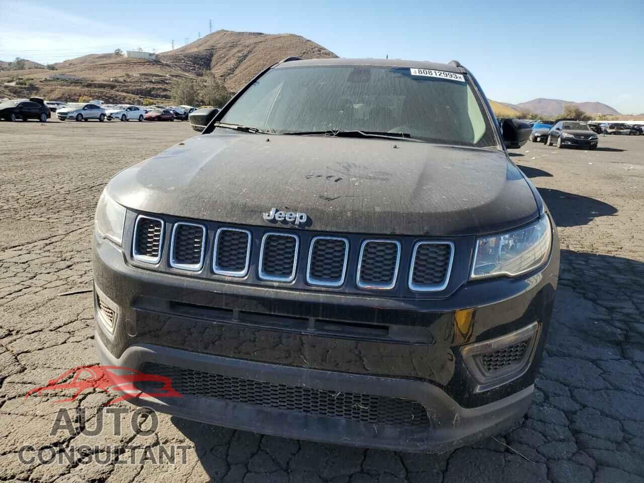 JEEP COMPASS 2018 - 3C4NJCAB2JT123095