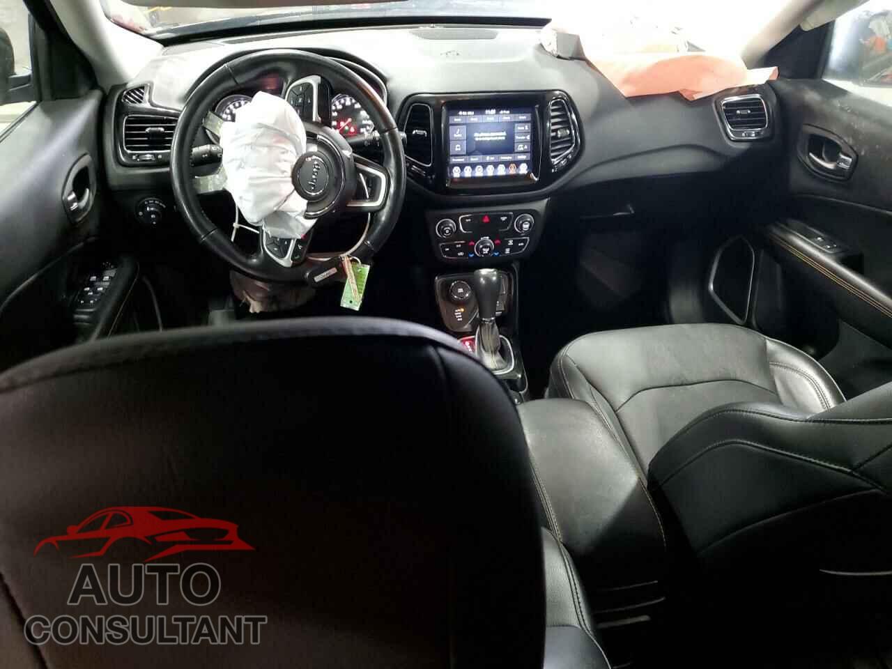JEEP COMPASS 2020 - 3C4NJDCB0LT101277