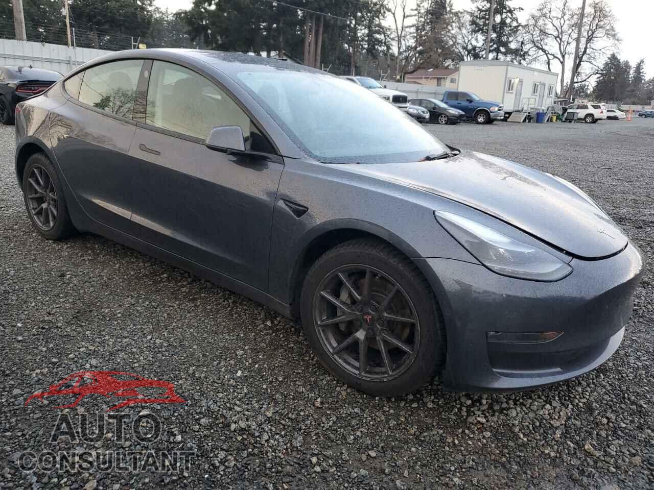 TESLA MODEL 3 2022 - 5YJ3E1EB0NF136300
