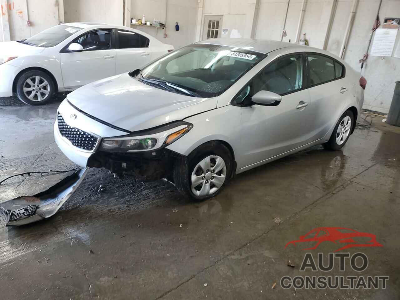 KIA FORTE 2018 - 3KPFL4A7XJE245644