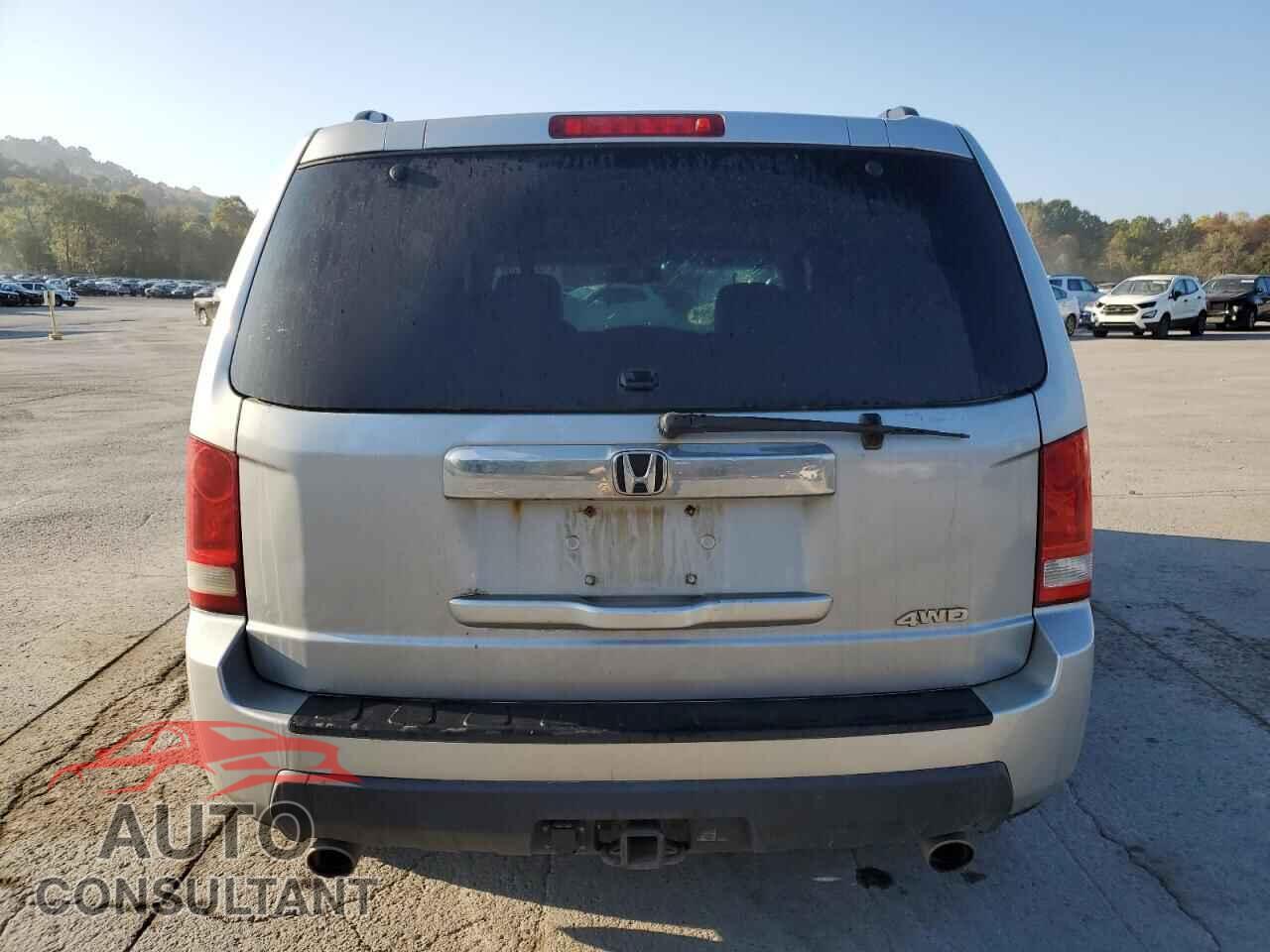HONDA PILOT 2011 - 5FNYF4H58BB019408