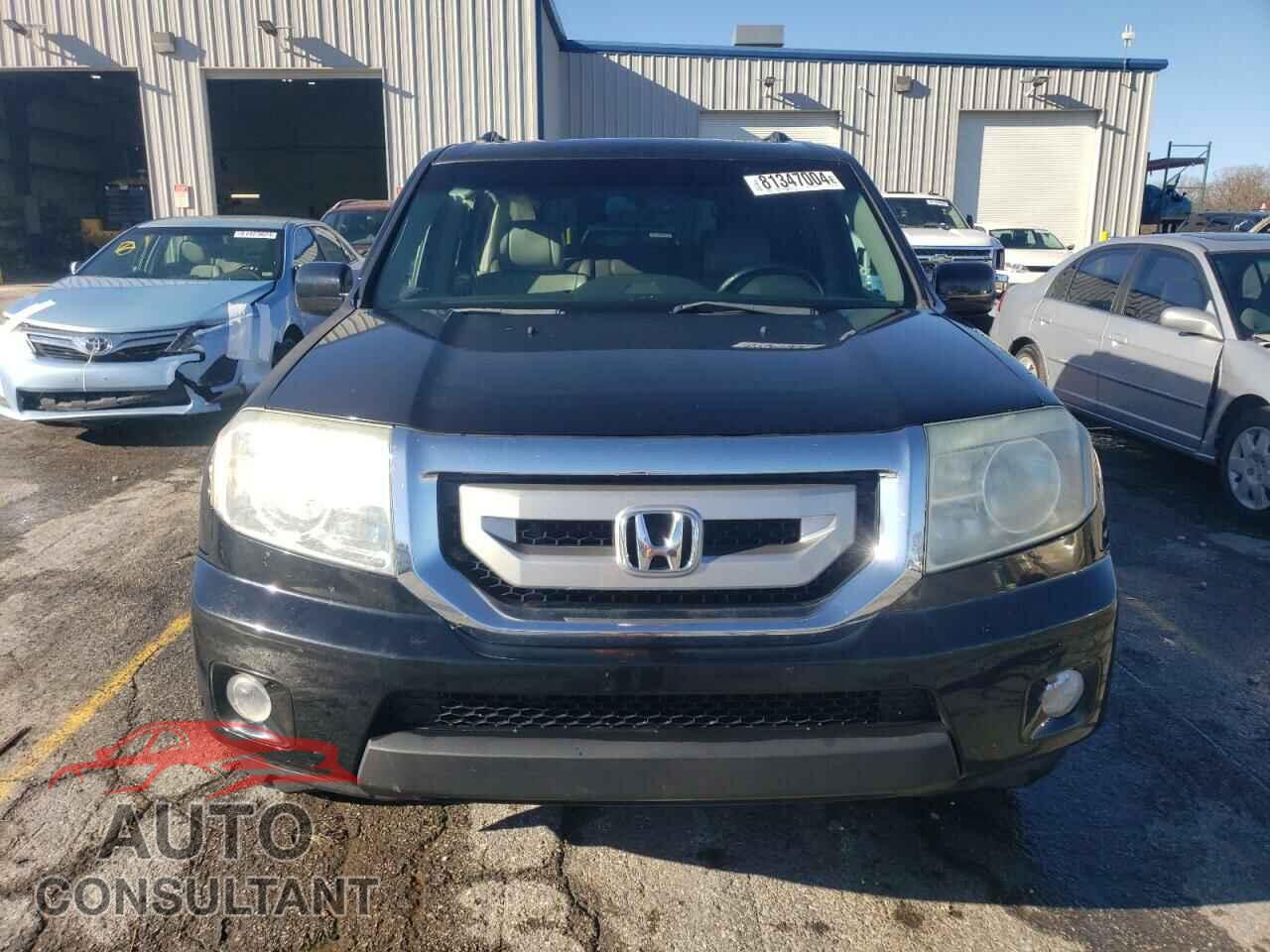 HONDA PILOT 2011 - 5FNYF3H99BB051152