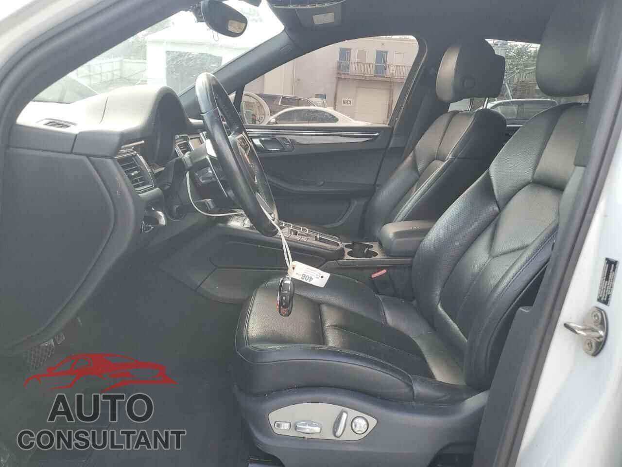 PORSCHE MACAN 2015 - WP1AB2A5XFLB73891