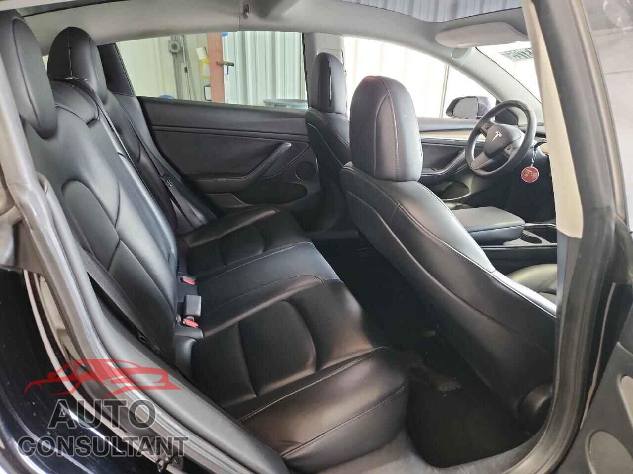 TESLA MODEL 3 2023 - 5YJ3E1EA2PF437922
