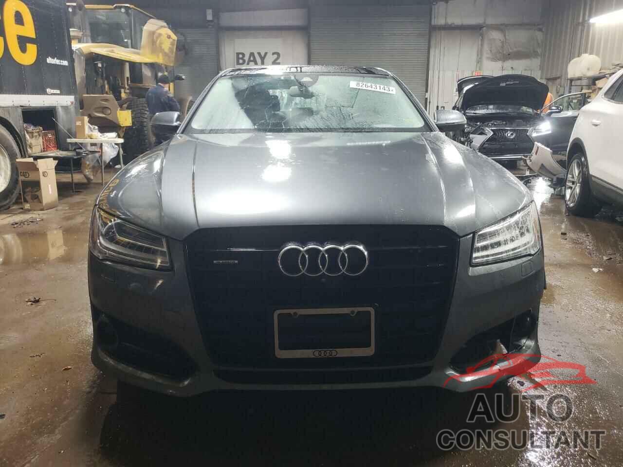 AUDI A8 2017 - WAU44AFDXHN001335