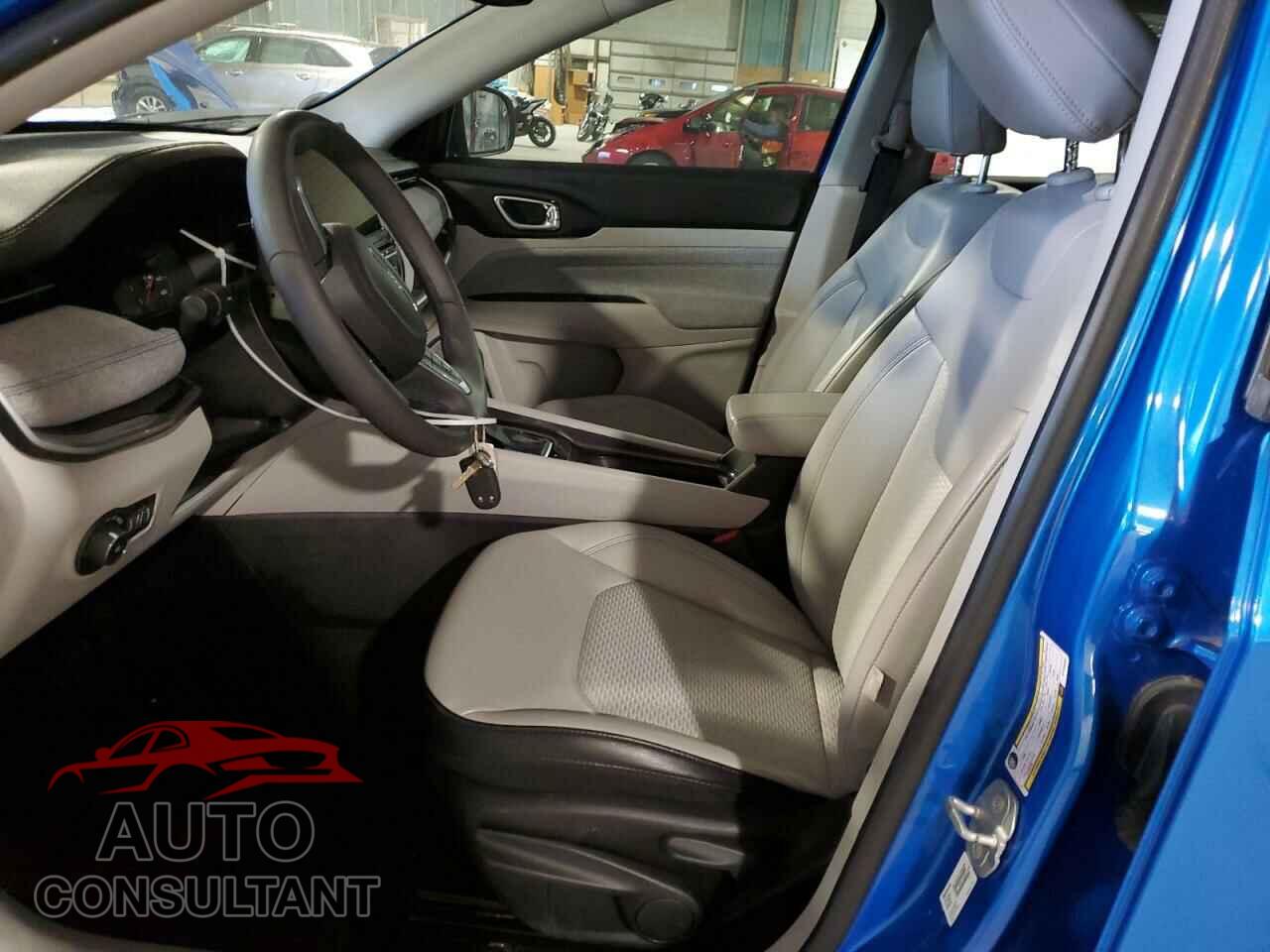 JEEP COMPASS 2022 - 3C4NJCBB9NT205300
