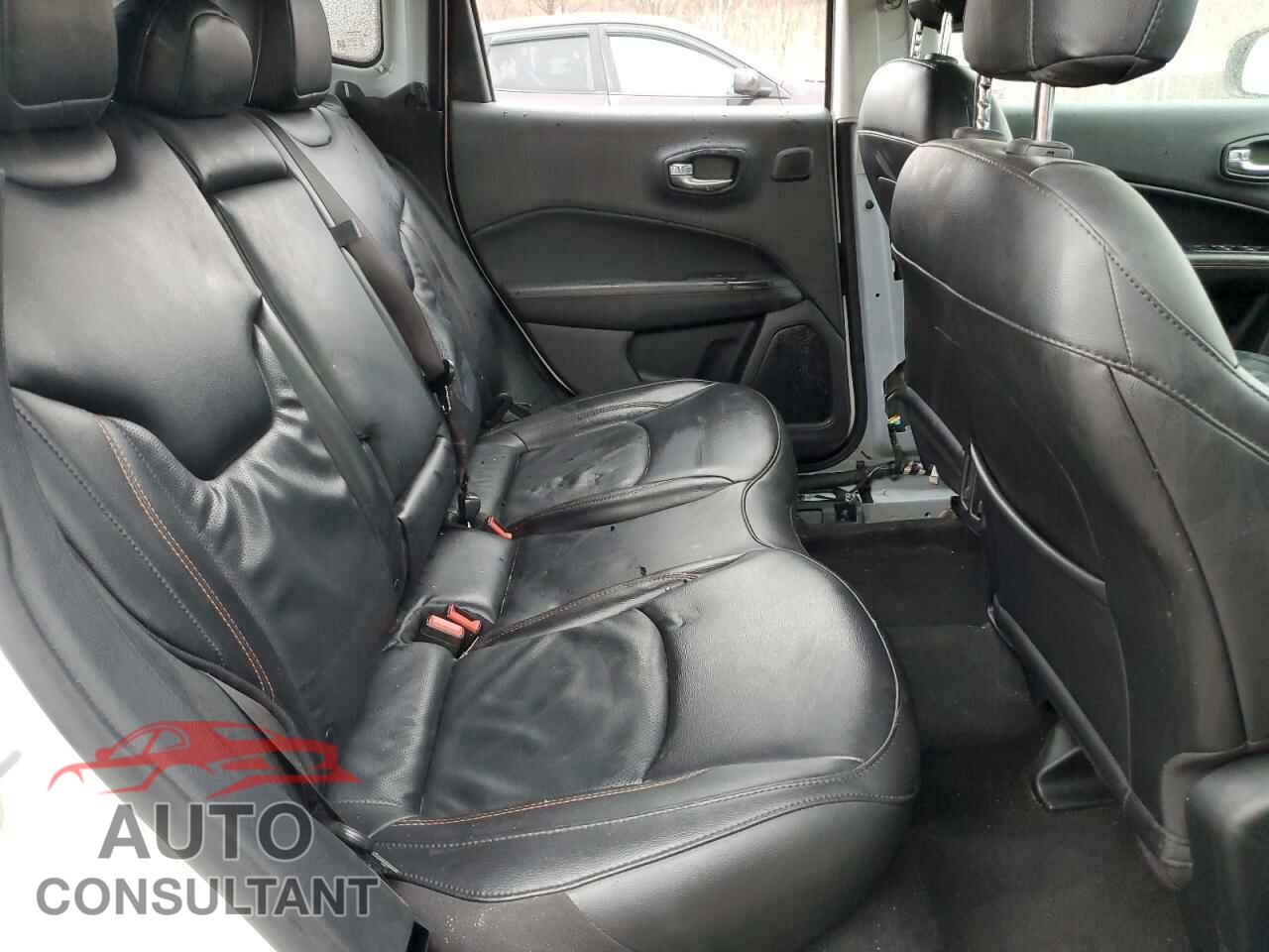 JEEP COMPASS 2021 - 3C4NJDCB8MT583207
