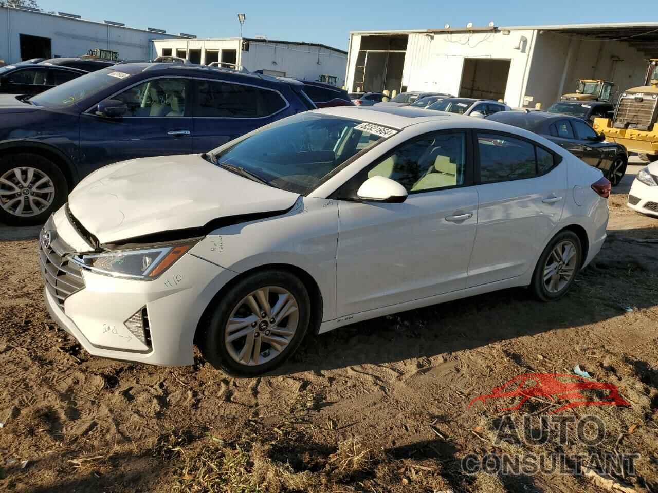 HYUNDAI ELANTRA 2020 - 5NPD84LF5LH523040