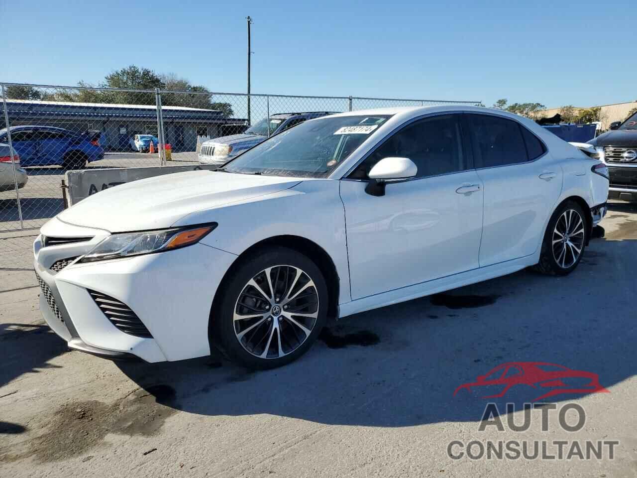 TOYOTA CAMRY 2019 - 4T1B11HK1KU706614