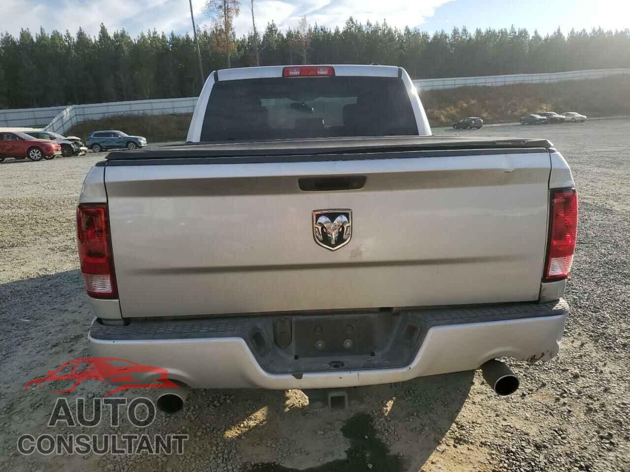 DODGE RAM 1500 2012 - 1C6RD6KT8CS141453