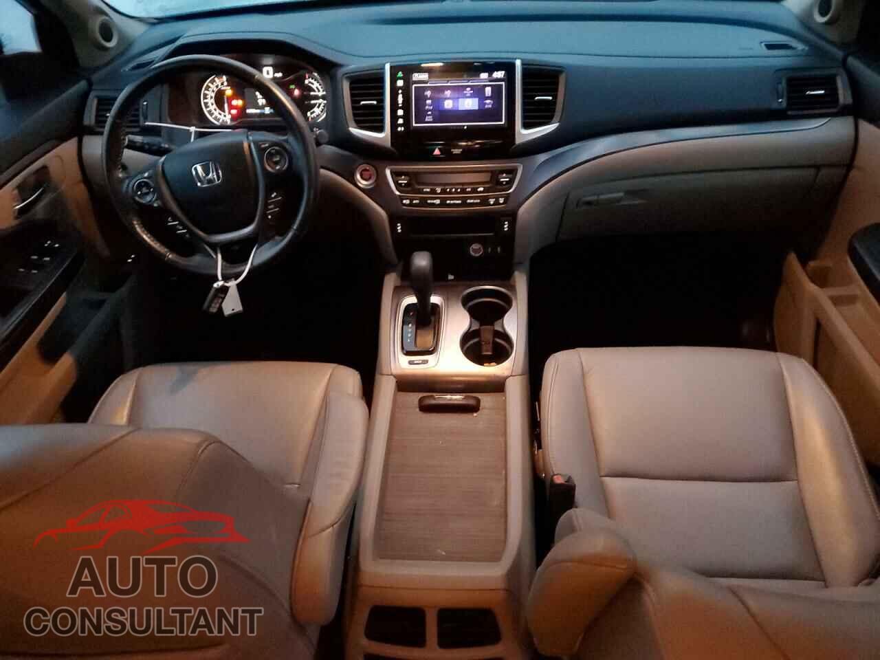 HONDA PILOT 2016 - 5FNYF5H50GB008643