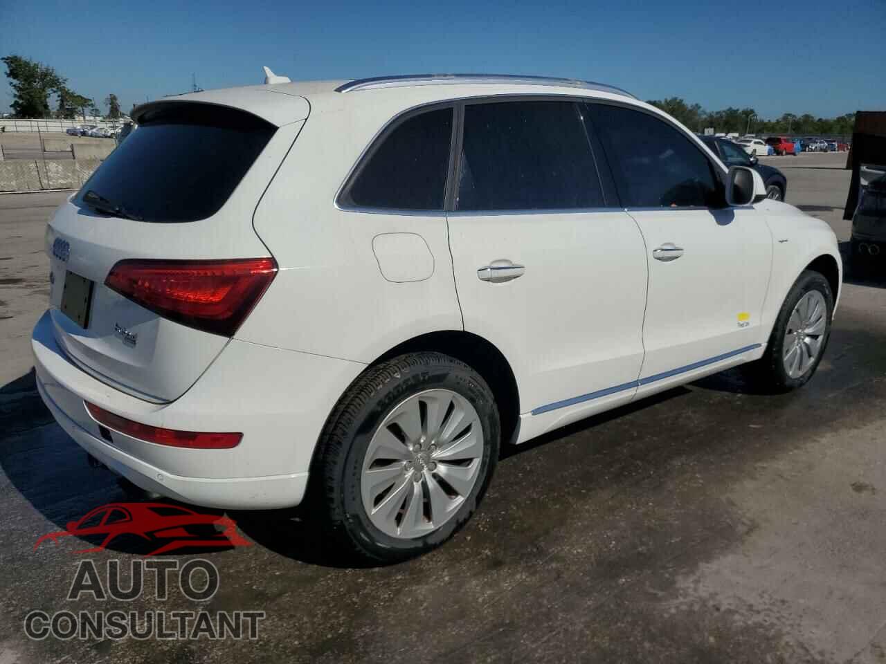 AUDI Q5 2015 - WA1C8AFP5FA014053
