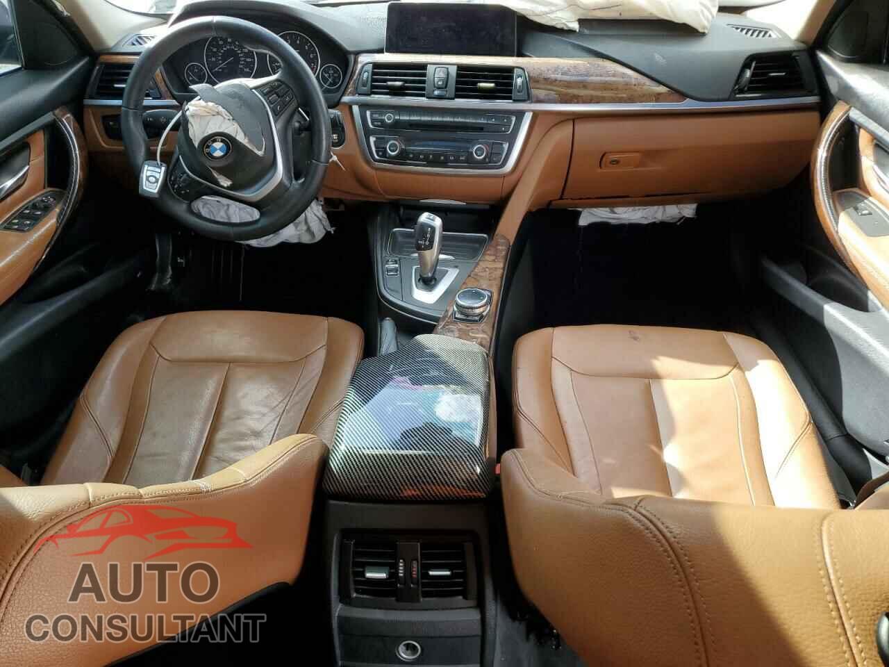 BMW 3 SERIES 2013 - WBA3A5G59DNP22825