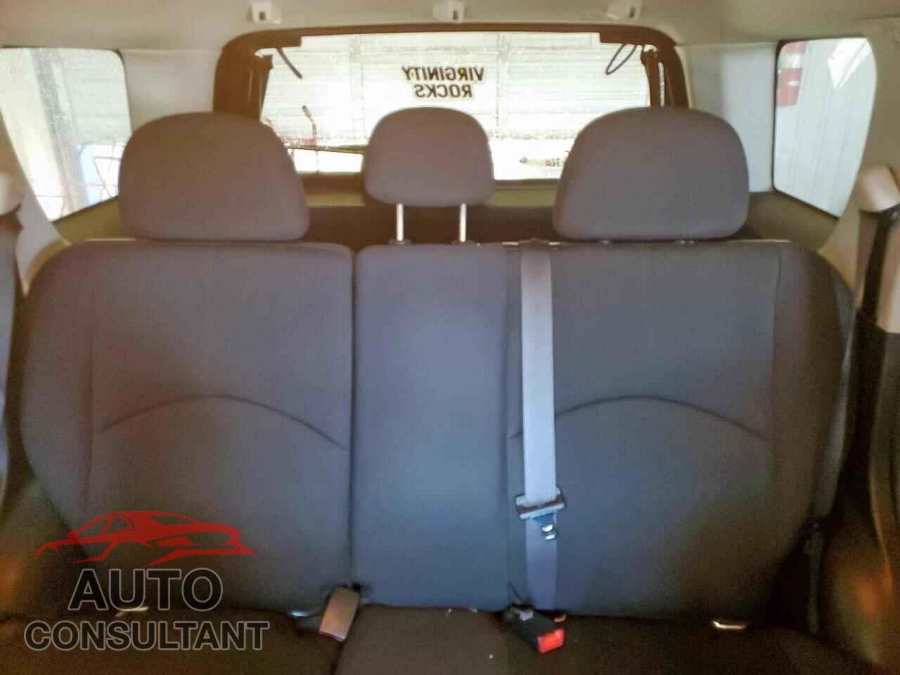 MAZDA TRIBUTE 2011 - 4F2CY0C76BKM07102
