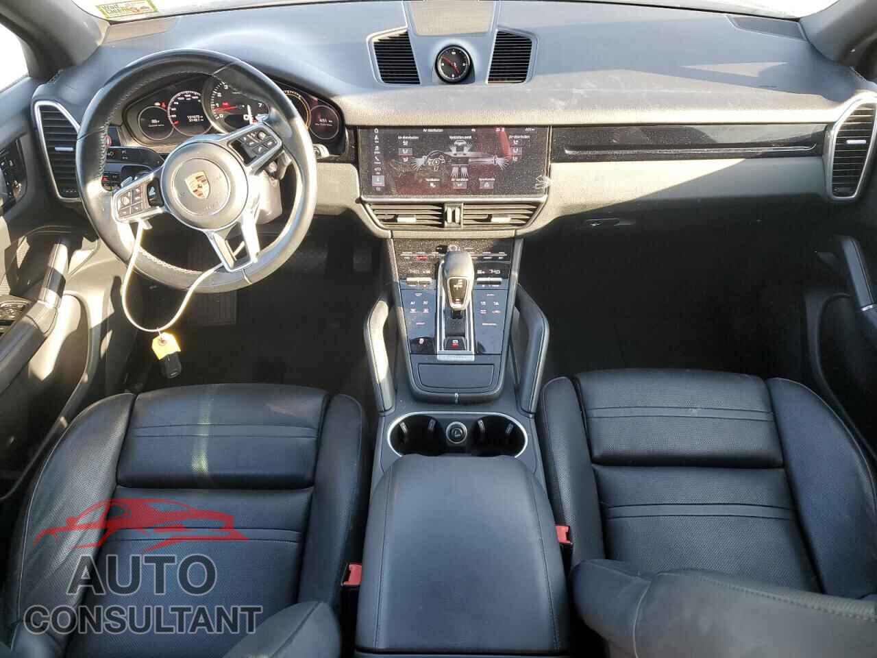 PORSCHE CAYENNE 2020 - WP1AA2AY5LDA02596