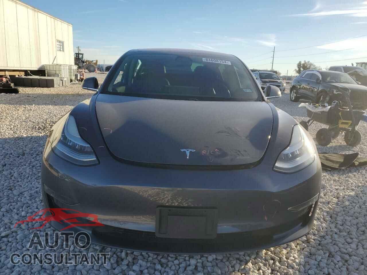 TESLA MODEL 3 2019 - 5YJ3E1EA7KF190289
