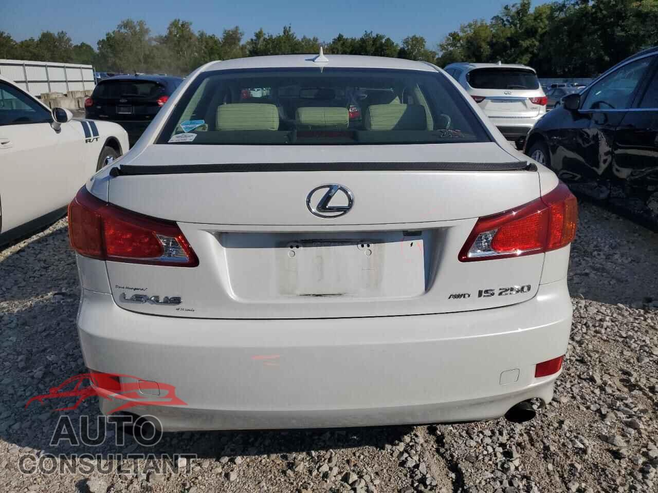 LEXUS IS 2010 - JTHCF5C24A5043555