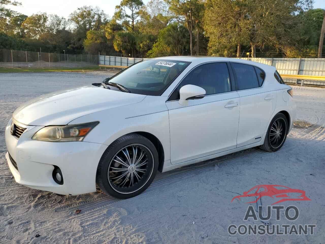 LEXUS CT 200 2012 - JTHKD5BHXC2104032