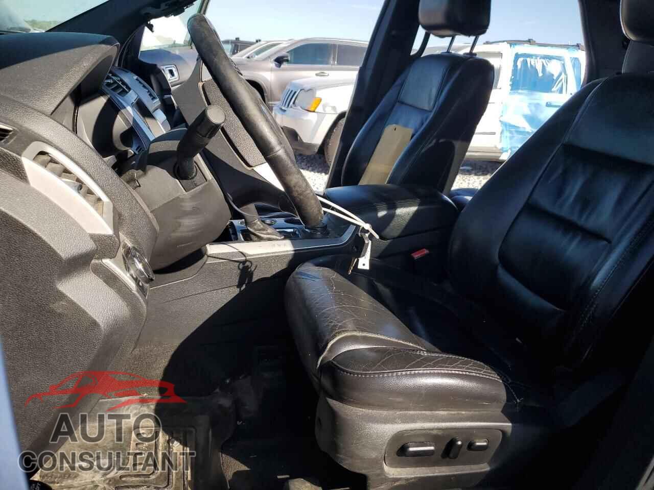 FORD EXPLORER 2013 - 1FM5K8D89DGB13792
