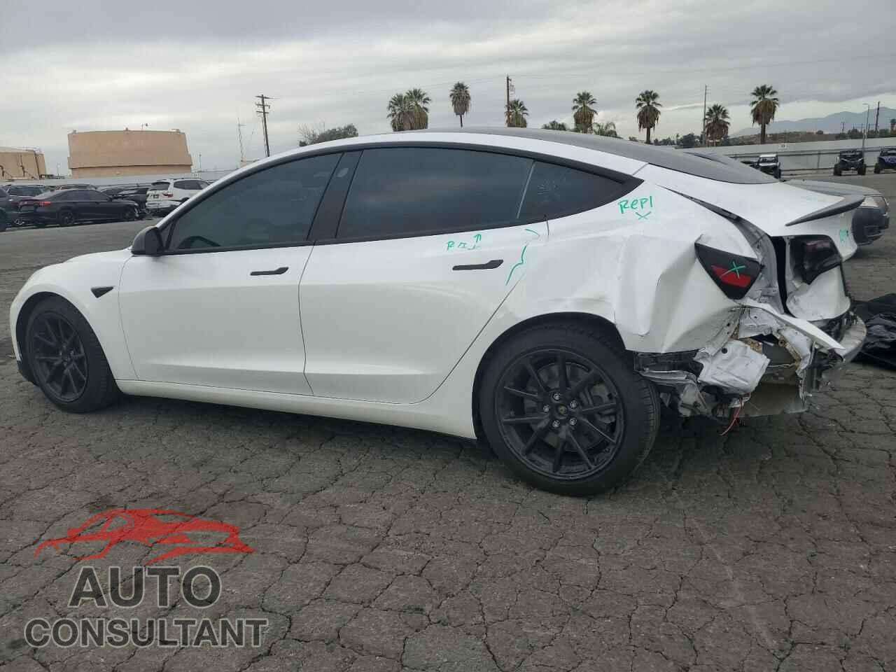 TESLA MODEL 3 2021 - 5YJ3E1EA0MF941462