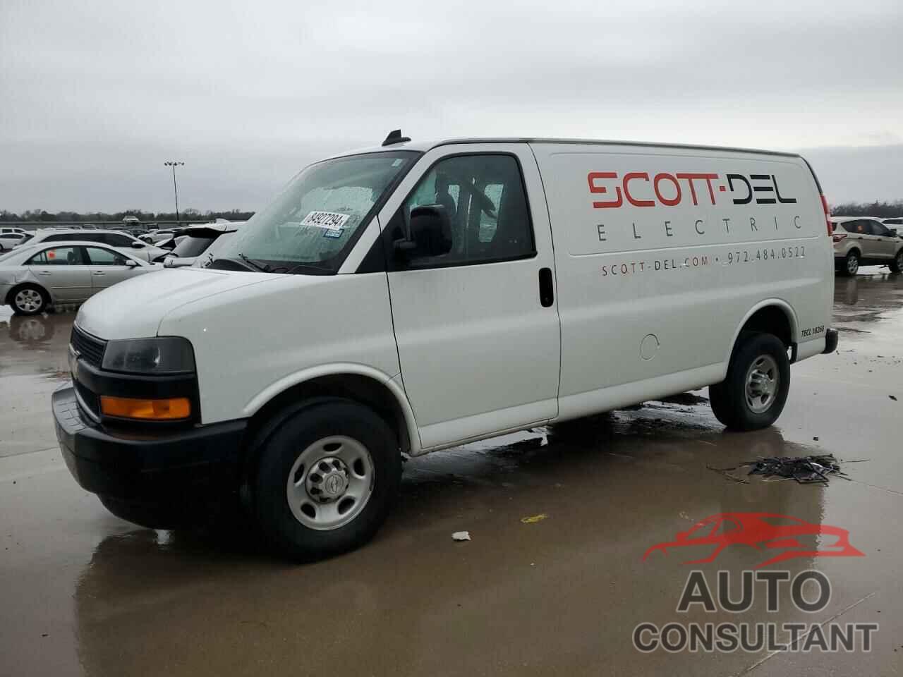 CHEVROLET EXPRESS 2020 - 1GCWGAFP9L1241814