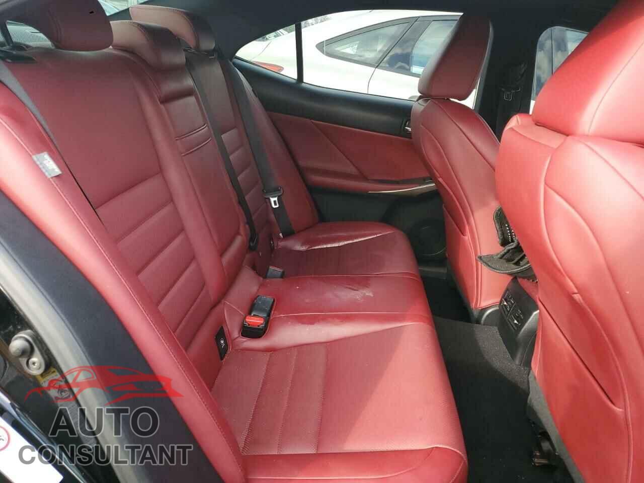 LEXUS IS 2015 - JTHBF1D27F5080013