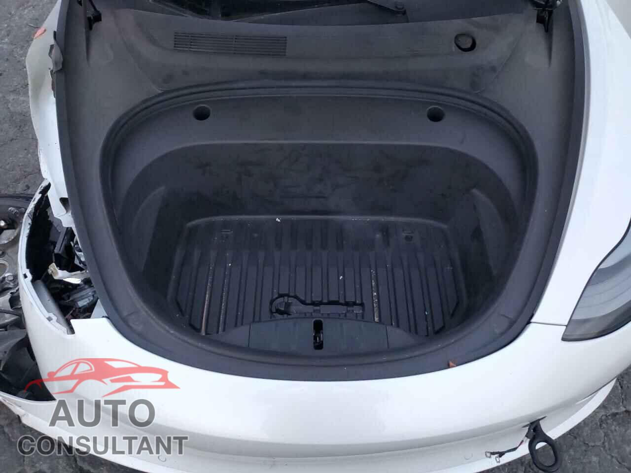TESLA MODEL 3 2022 - 5YJ3E1EA6NF237977