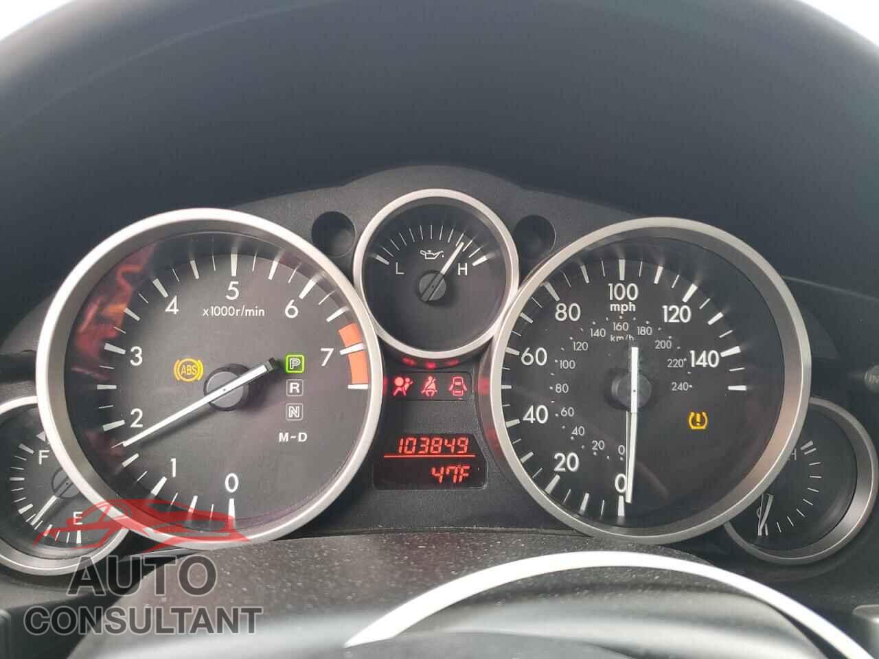 MAZDA MX5 2011 - JM1NC2LF4B0218342