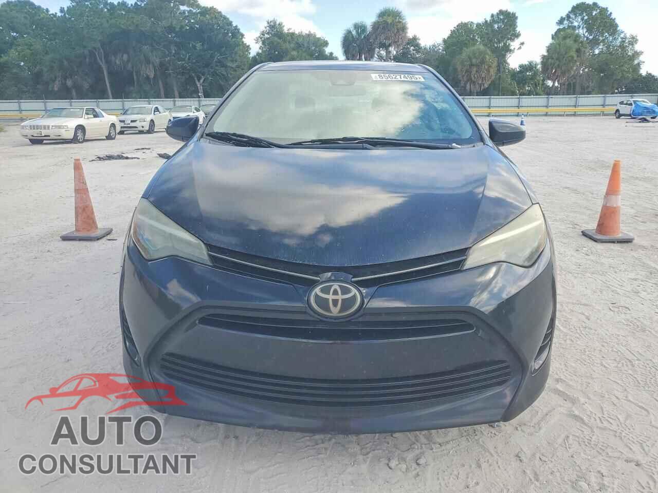 TOYOTA COROLLA 2018 - 5YFBURHE9JP769864