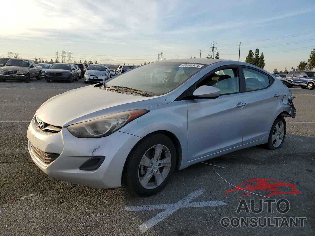 HYUNDAI ELANTRA 2013 - KMHDH4AE5DU689491