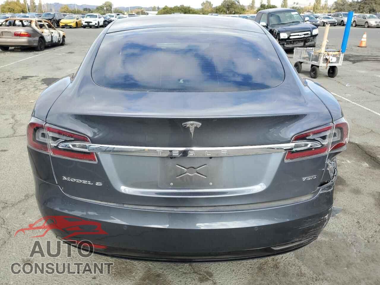TESLA MODEL S 2018 - 5YJSA1E29JF292644