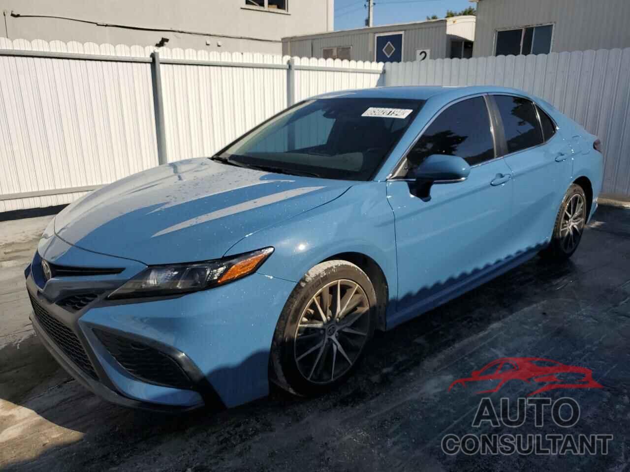 TOYOTA CAMRY 2024 - 4T1G11AK3RU210434
