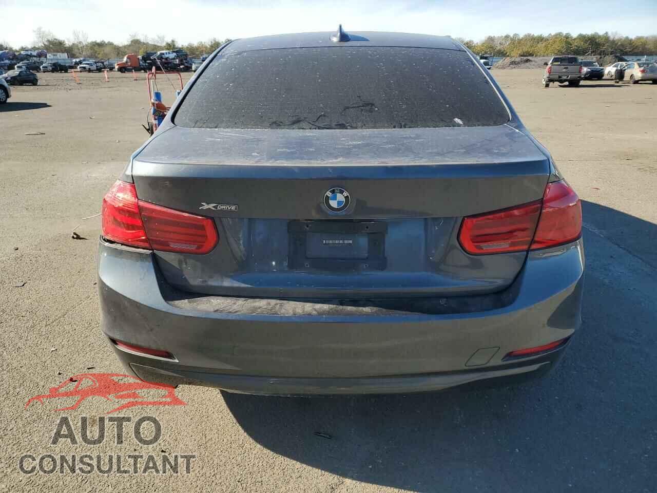 BMW 3 SERIES 2016 - WBA8E3G5XGNU05381