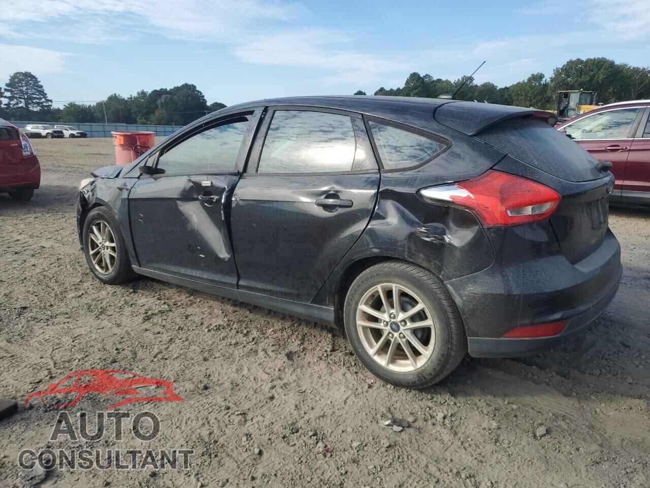 FORD FOCUS 2015 - 1FADP3K22FL252729