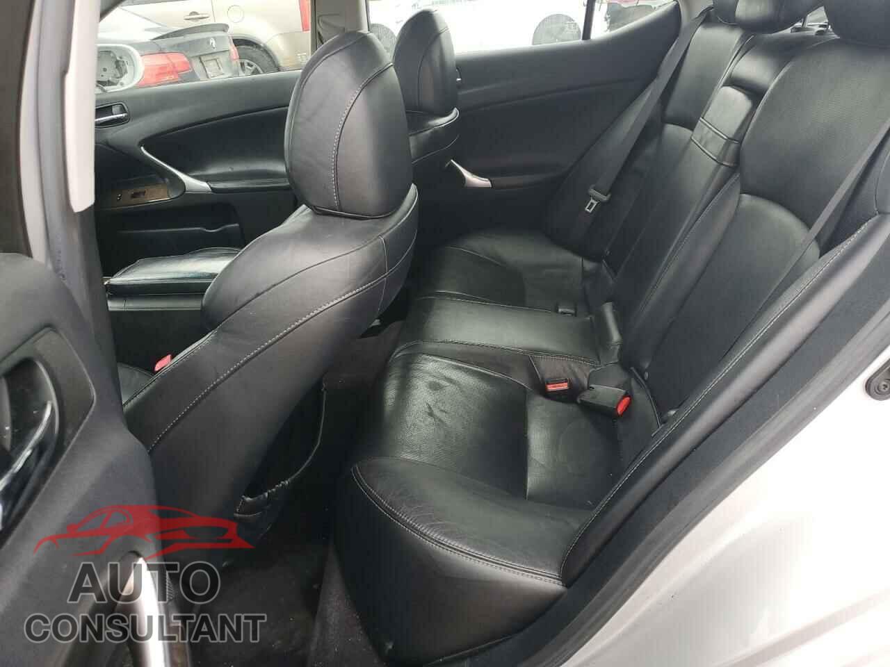 LEXUS IS 2009 - JTHBK262395103127