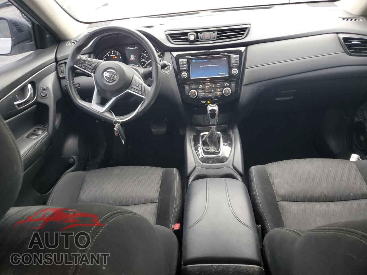 NISSAN ROGUE 2017 - KNMAT2MV2HP605783