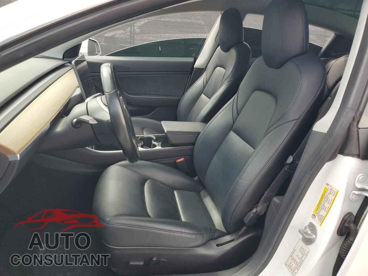 TESLA MODEL 3 2019 - 5YJ3E1EA1KF331664