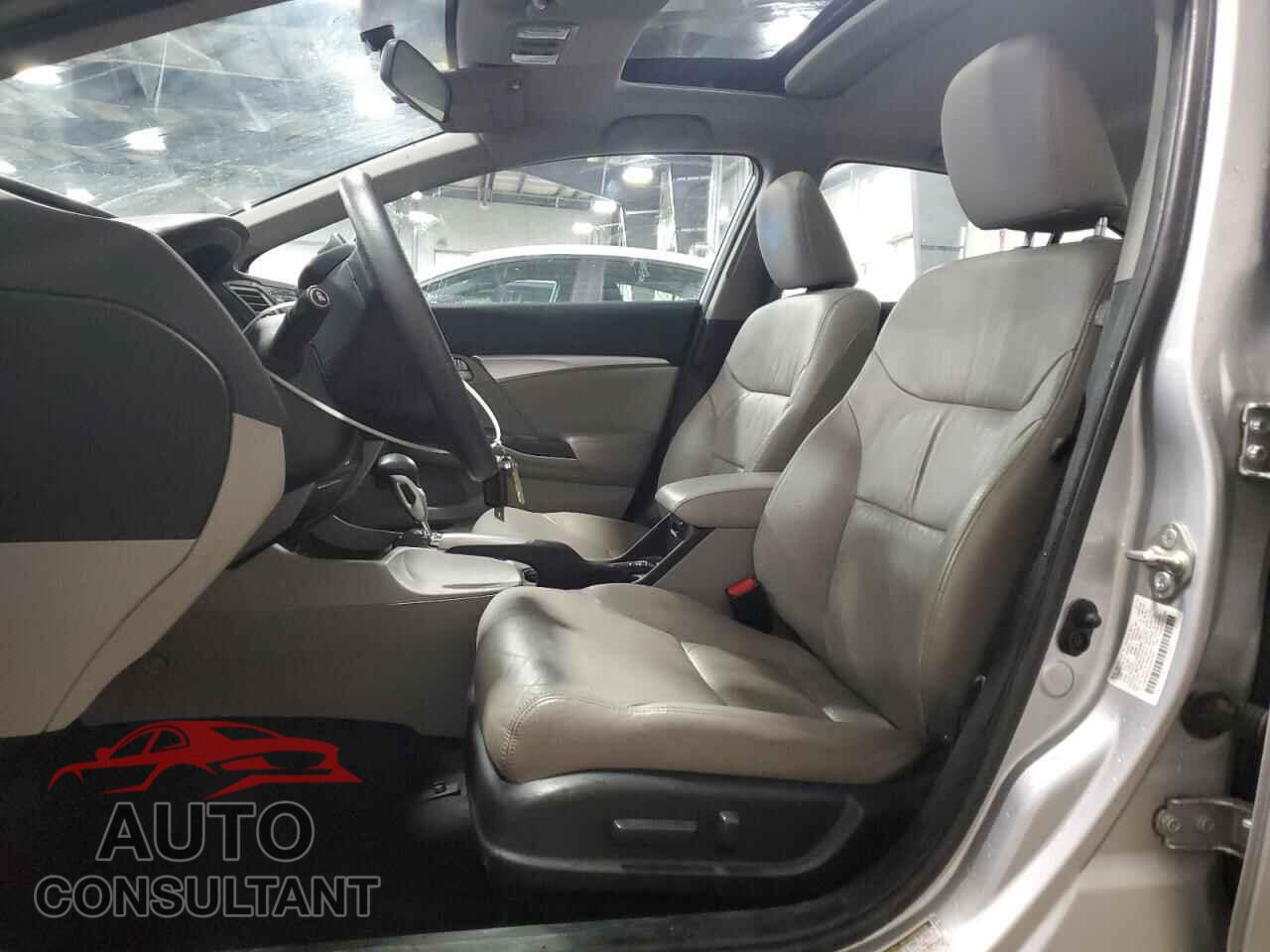 HONDA CIVIC 2014 - 2HGFB2F91EH541679