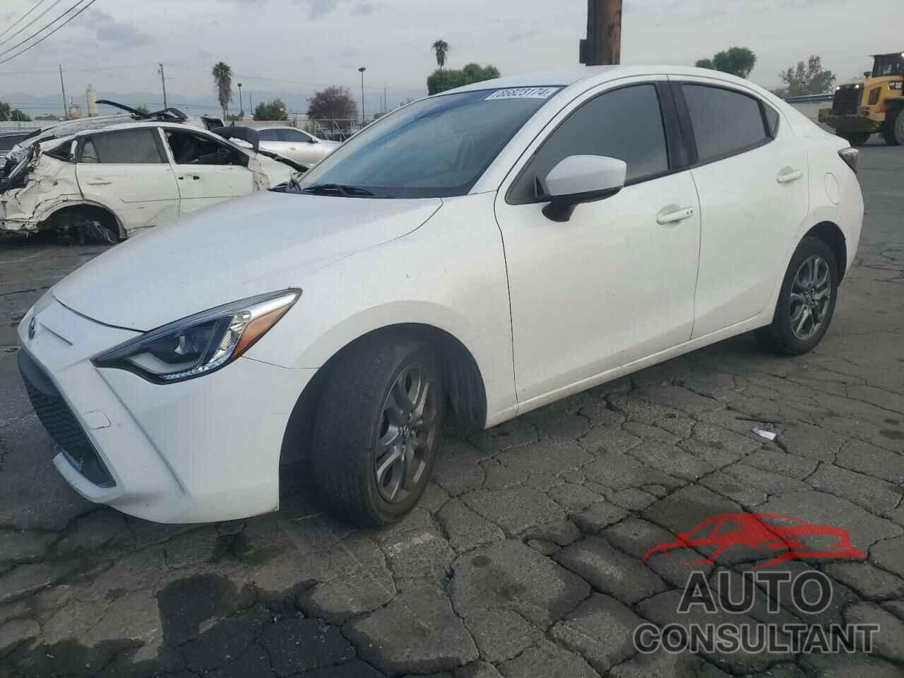 TOYOTA YARIS 2019 - 3MYDLBYV3KY524466