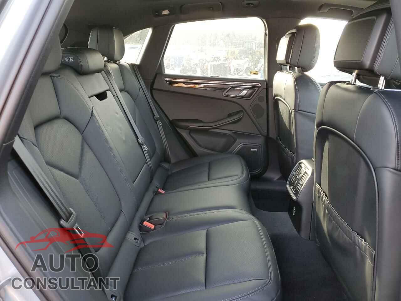 PORSCHE MACAN BASE 2024 - WP1AA2A56RLB02811