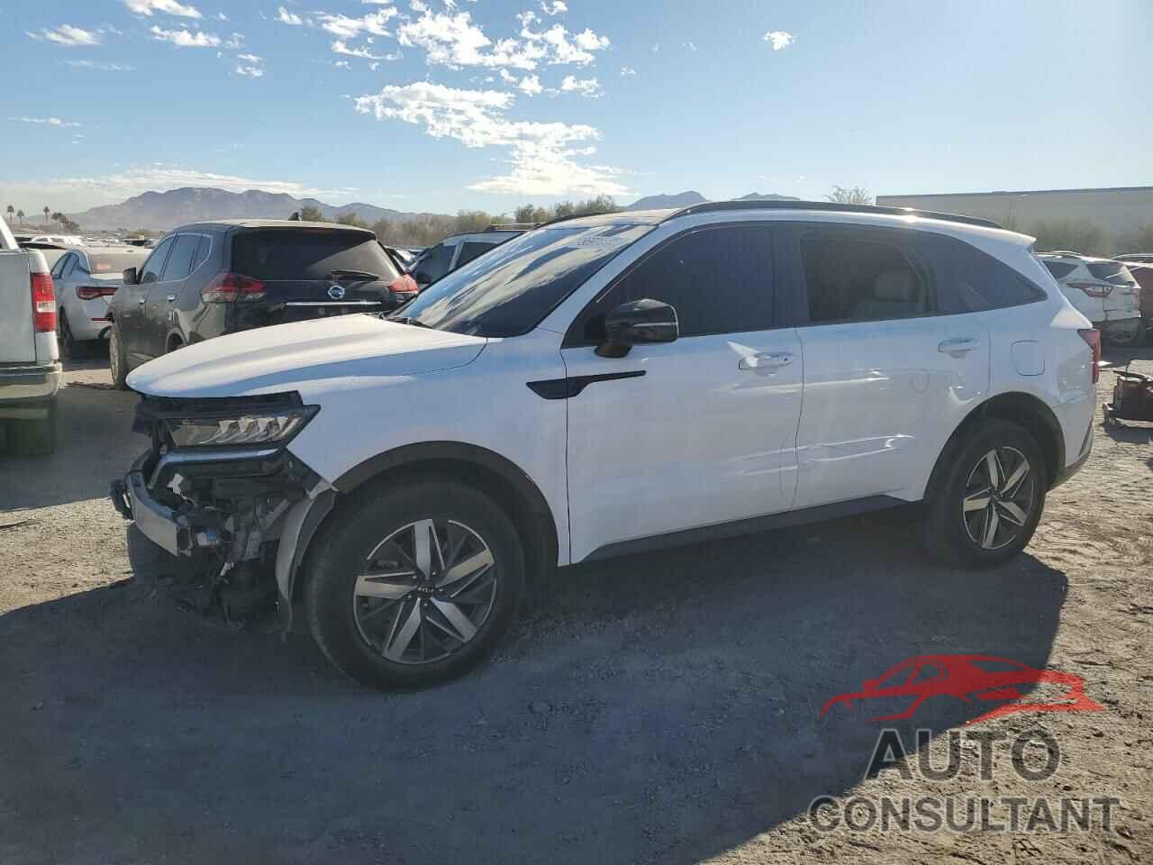 KIA SORENTO 2023 - 5XYRH4LF2PG180948