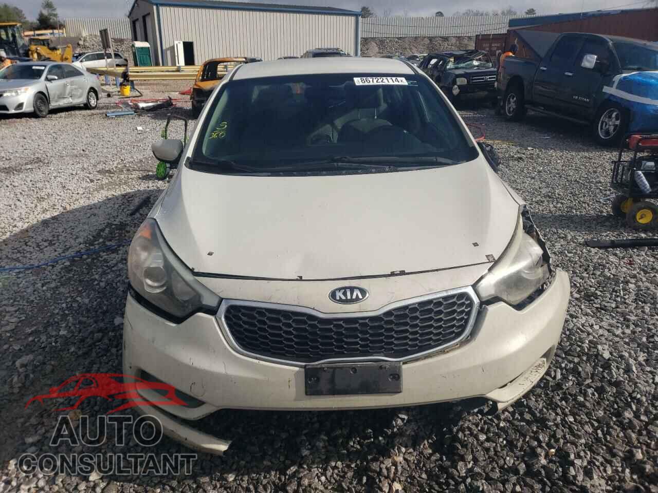 KIA FORTE 2015 - KNAFK4A67F5402296
