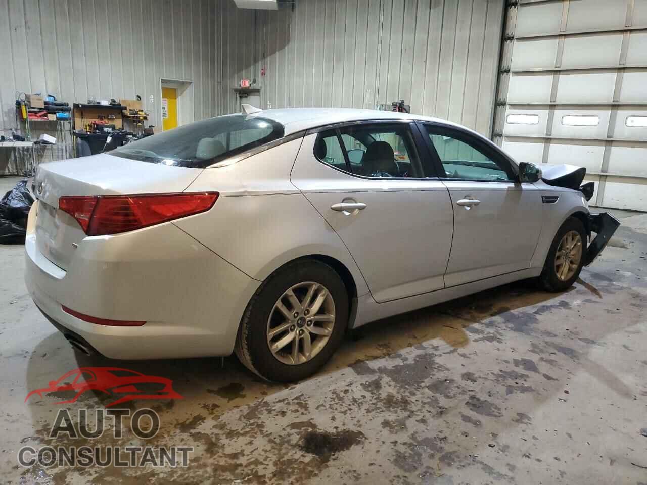 KIA OPTIMA 2011 - KNAGM4A75B5074541
